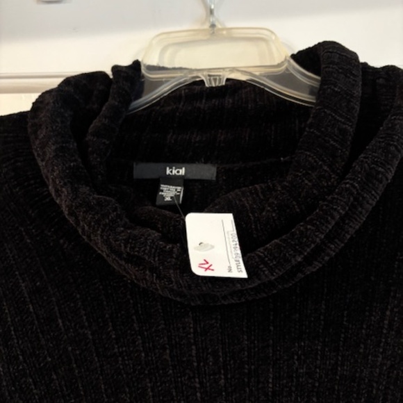 KIAL (NWT) Beautiful black chenille sweater- XL - Picture 2 of 4